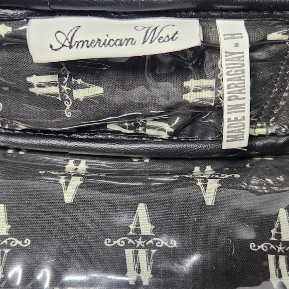 American West Studded Black Leather Toiletry Bag - Picture 2 of 14